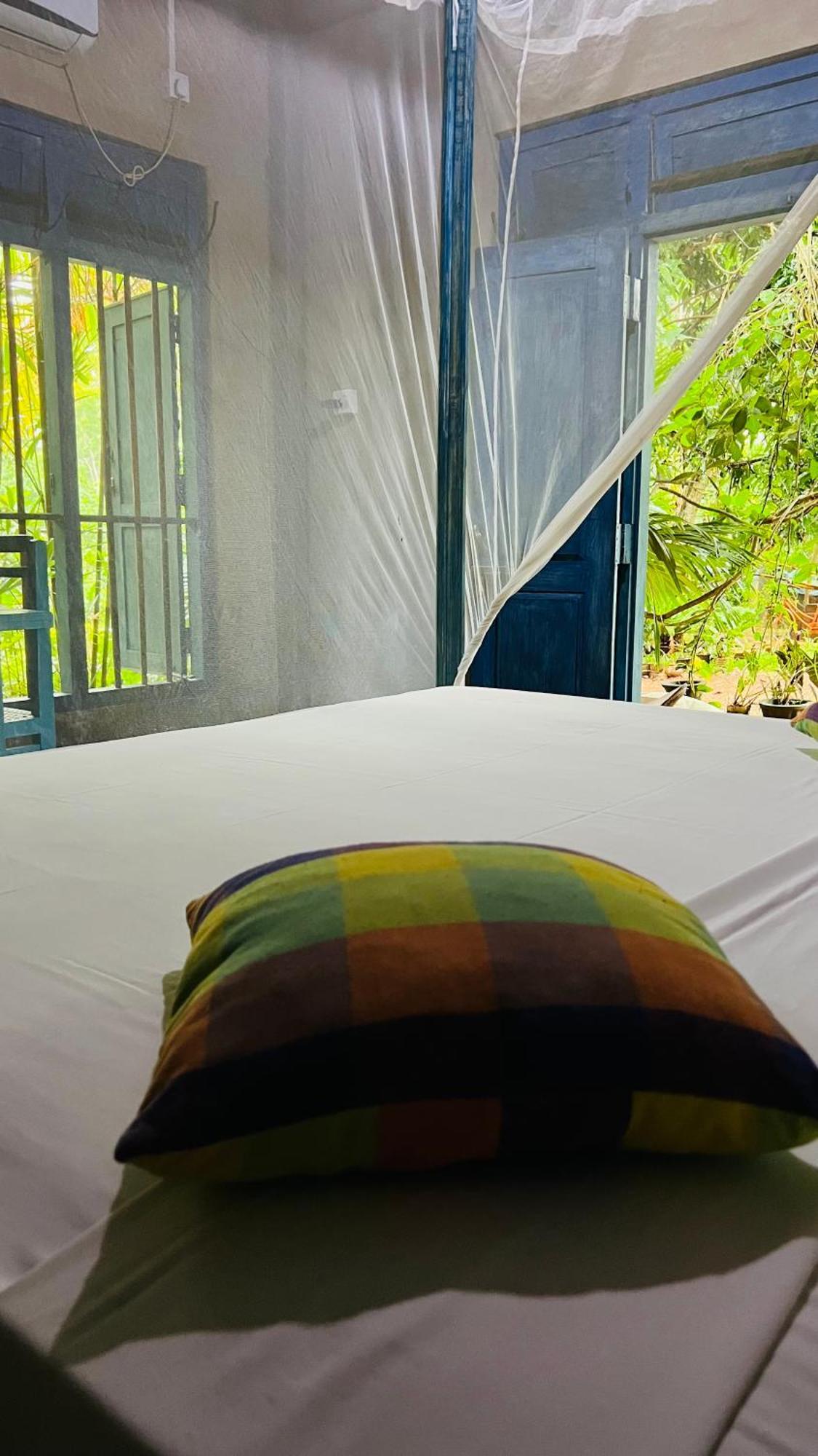 Kataragama Homestay Esterno foto