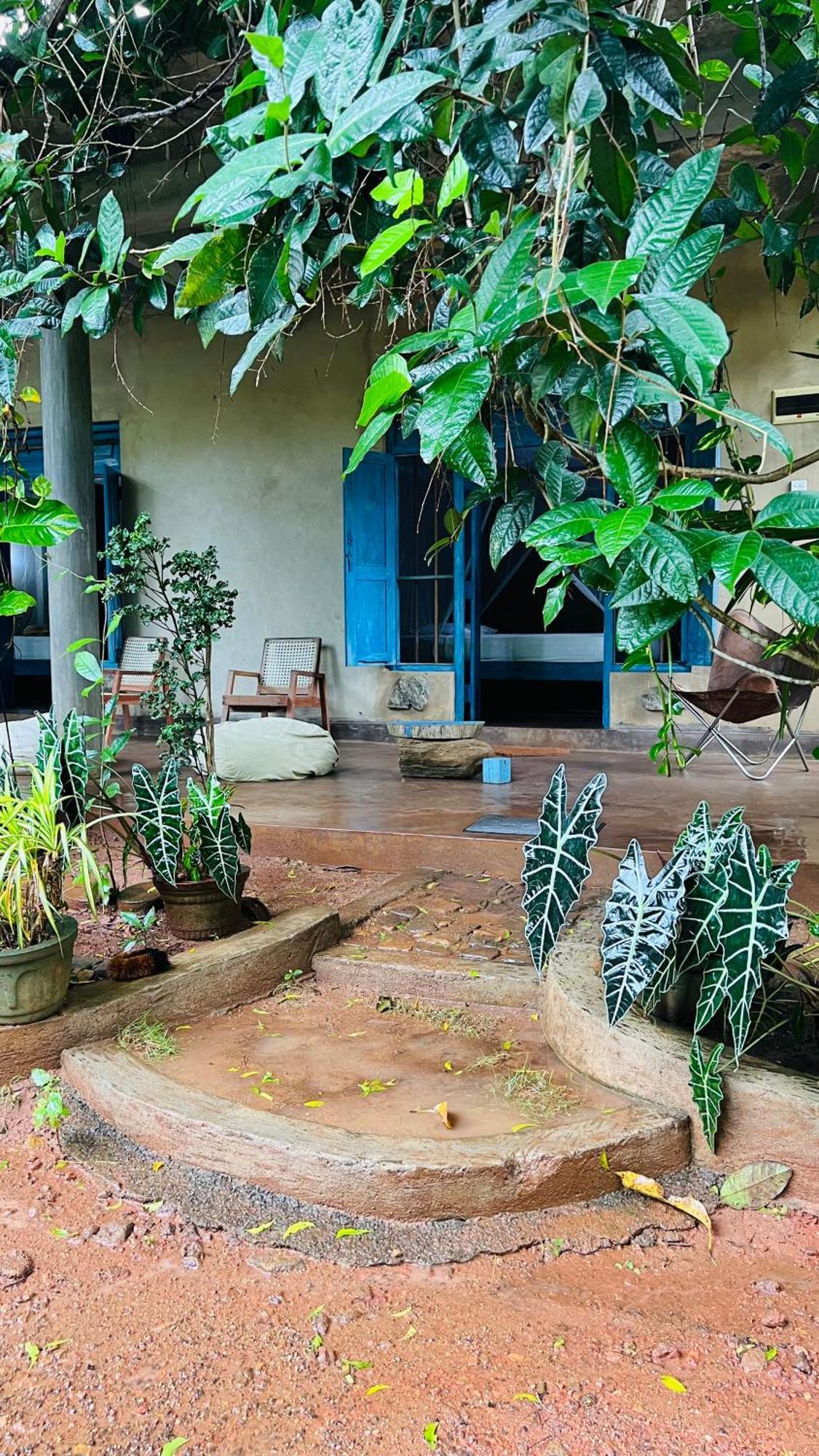 Kataragama Homestay Esterno foto